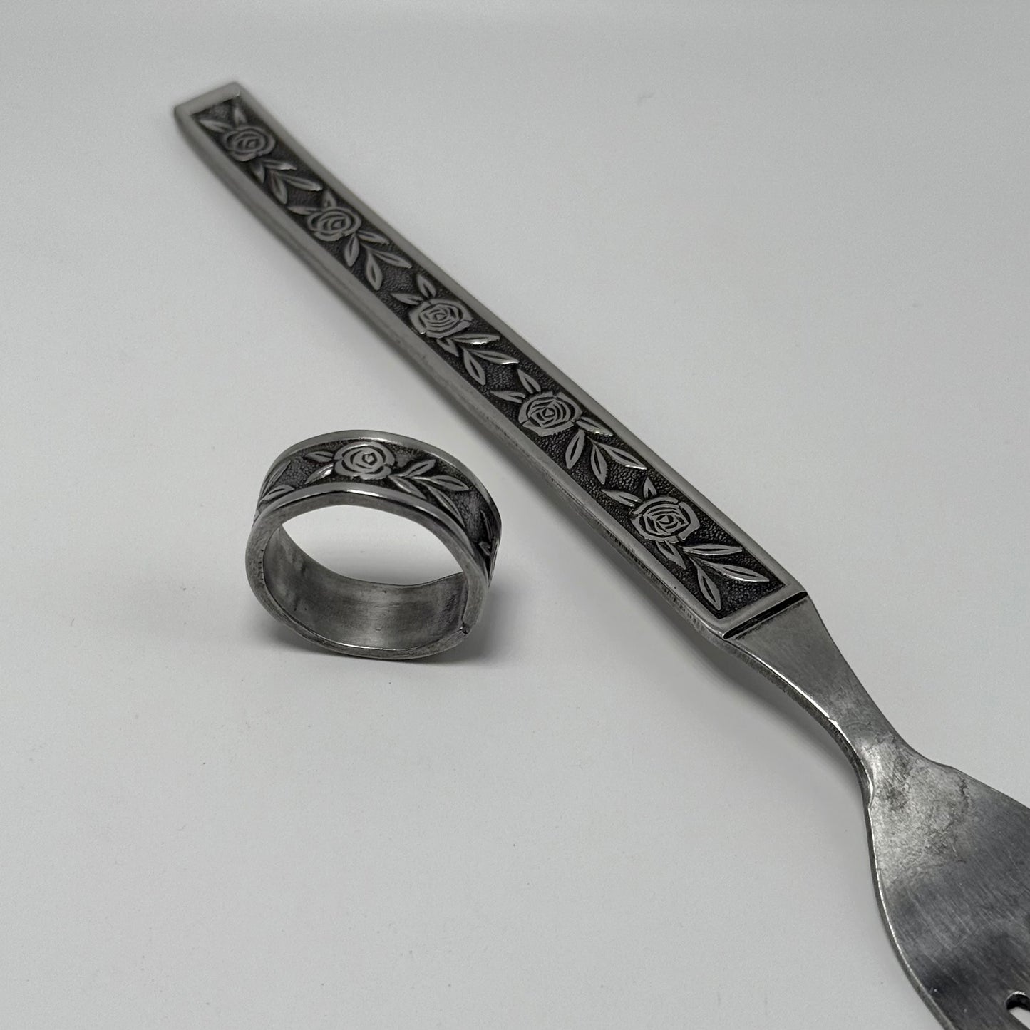 Eternal Rose | Spoon Ring